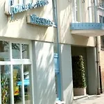 Garden Bilk Hafen מלון דיסלדורף