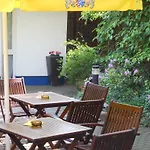 מלון Garden Bilk Hafen 3*