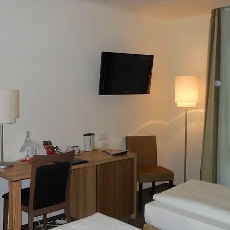 Garden Bilk Hafen 3*