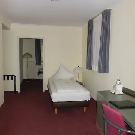 Garden Bilk Hafen Hotel 3*