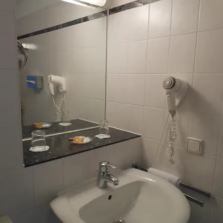 מלון Garden Bilk Hafen 3*