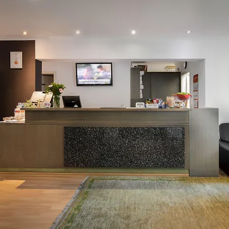 Garden Bilk Hafen 3* דיסלדורף