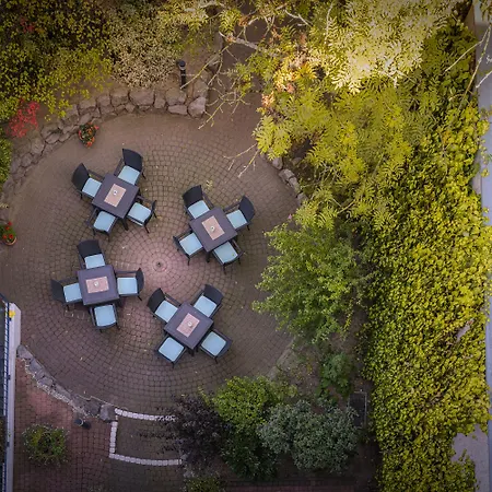 מלון Garden Bilk Hafen 3*