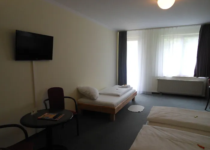 Hotel Garden Bilk Hafen 3*