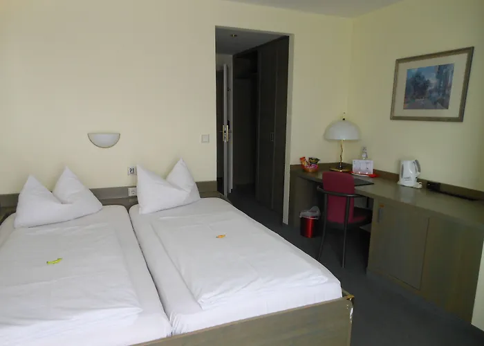 Hotel Garden Bilk Hafen 3*