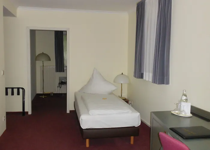 Garden Bilk Hafen מלון 3*