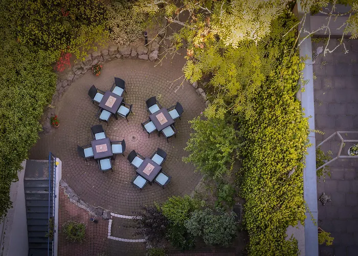 מלון Garden Bilk Hafen 3*