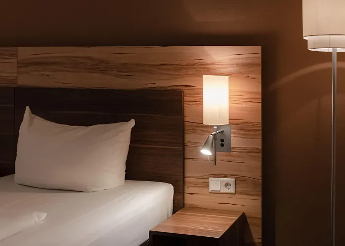 Garden Bilk Hafen מלון דיסלדורף