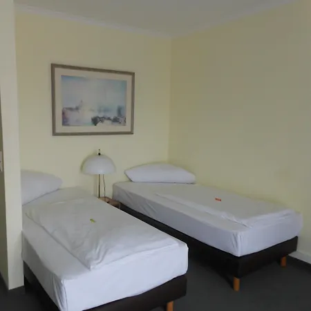 Garden Bilk Hafen 3* דיסלדורף