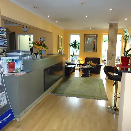 מלון Garden Bilk Hafen 3*